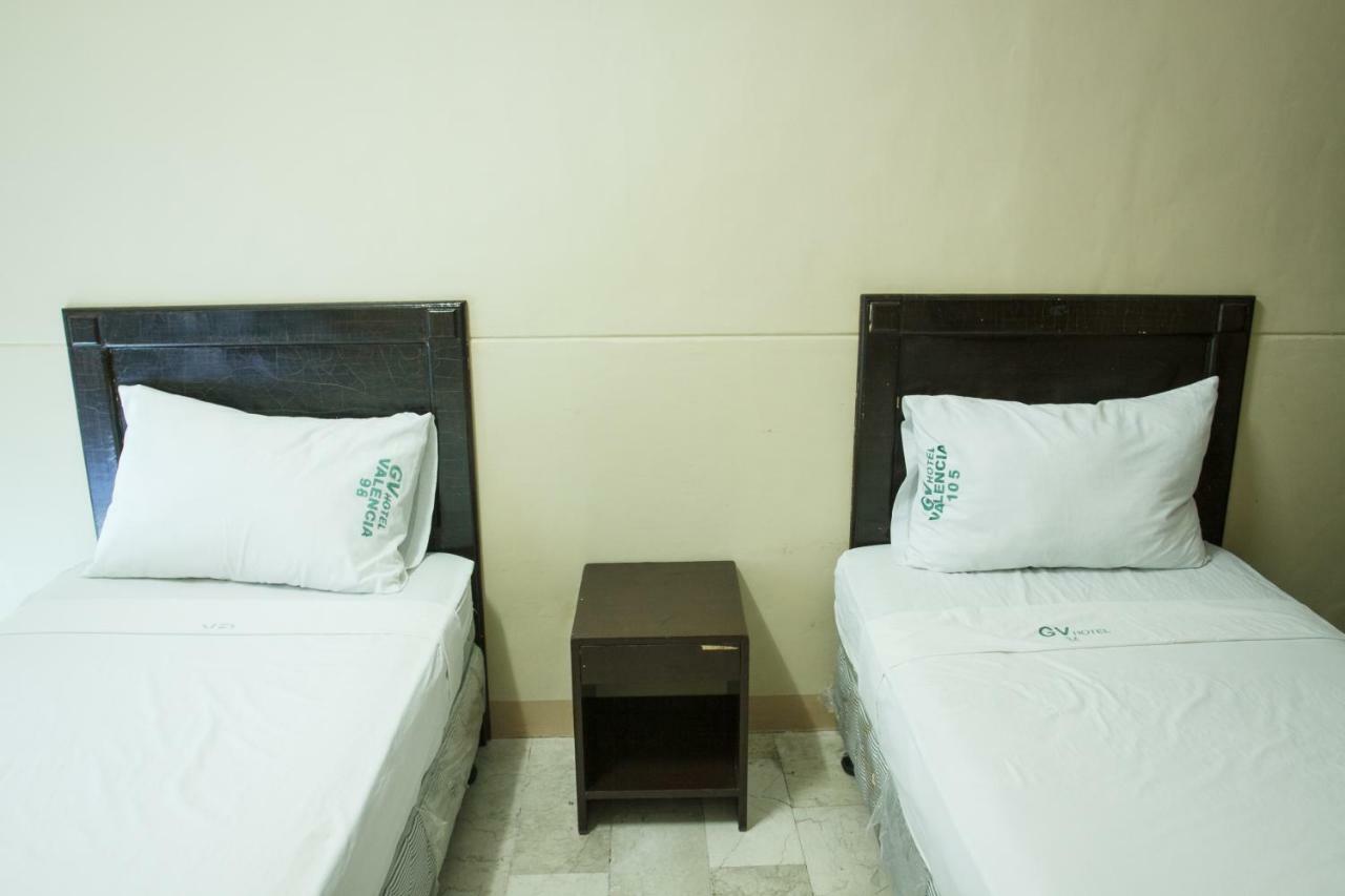 Gv Hotel - Valencia Экстерьер фото