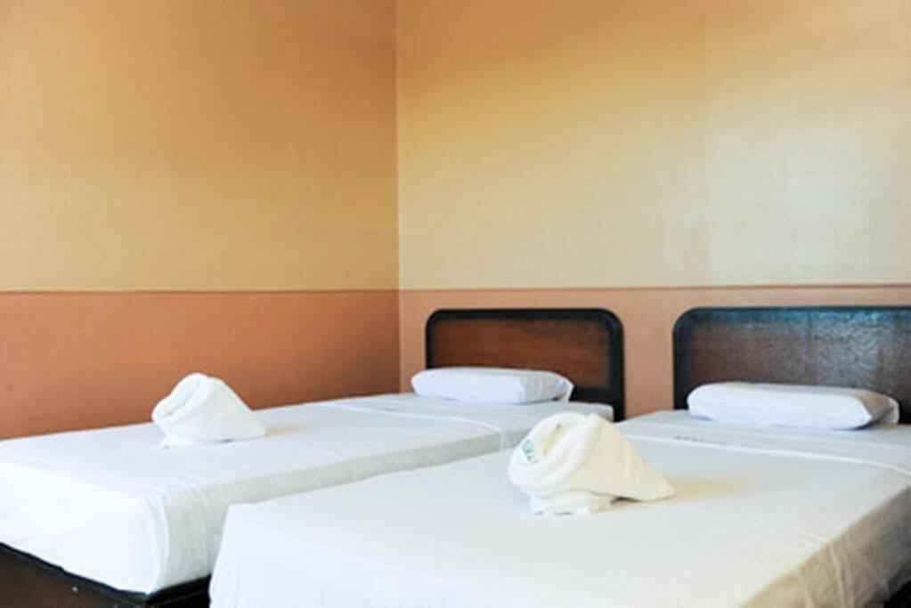 Gv Hotel - Valencia Экстерьер фото